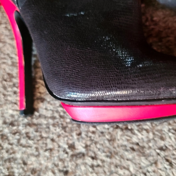Black & red Platform booties Just Fabulous VIP Exclusive Luxury line sz7.5 - Picture 10 of 16
